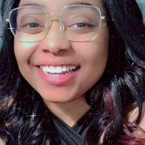 Meet your Posher, Kiana